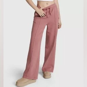 VS Pink Premium Fleece Wide Leg Pants Size M